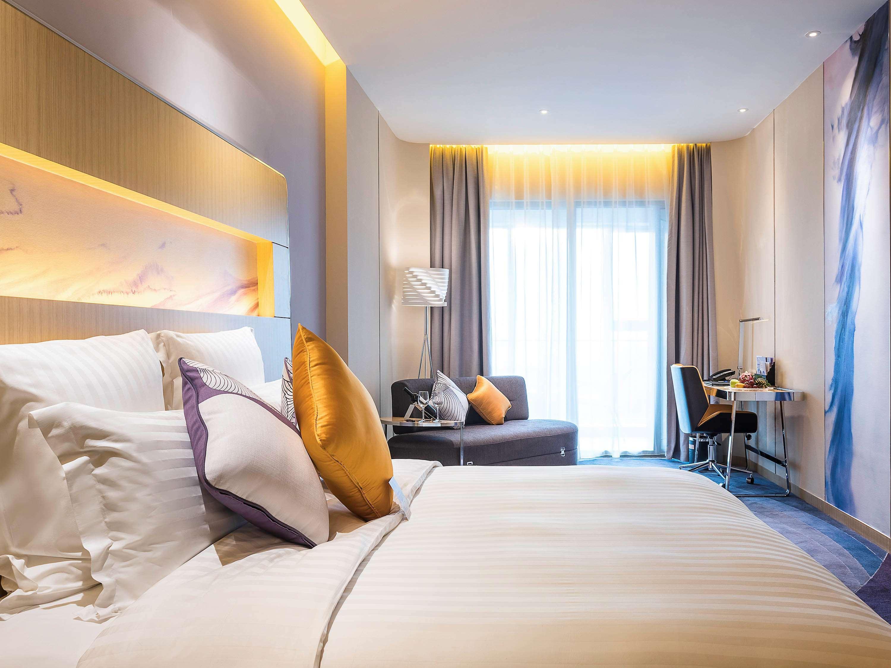 Novotel Jinji Lake Suzhou Sip Exteriör bild