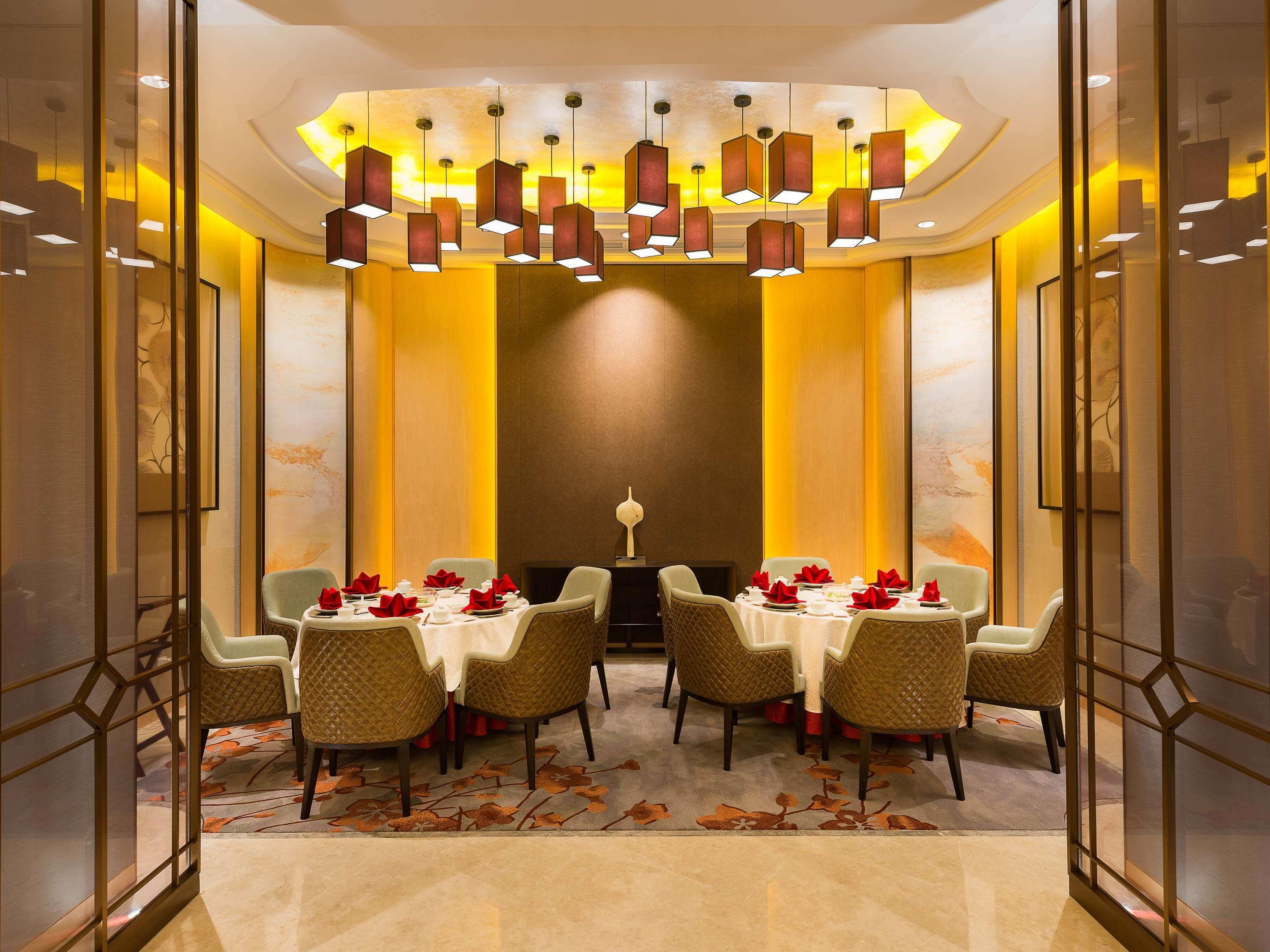 Novotel Jinji Lake Suzhou Sip Exteriör bild