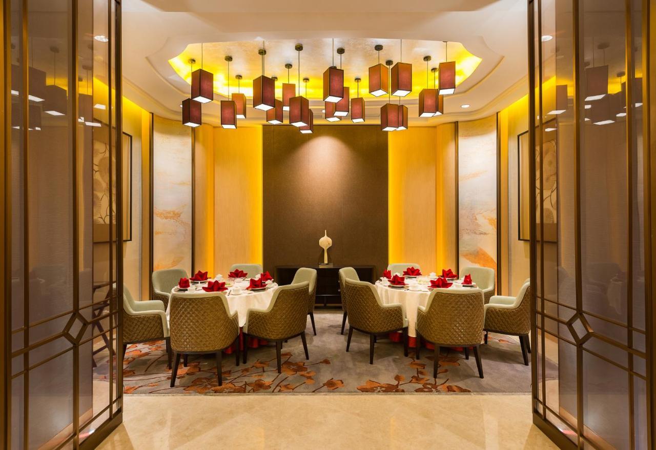 Novotel Jinji Lake Suzhou Sip Exteriör bild