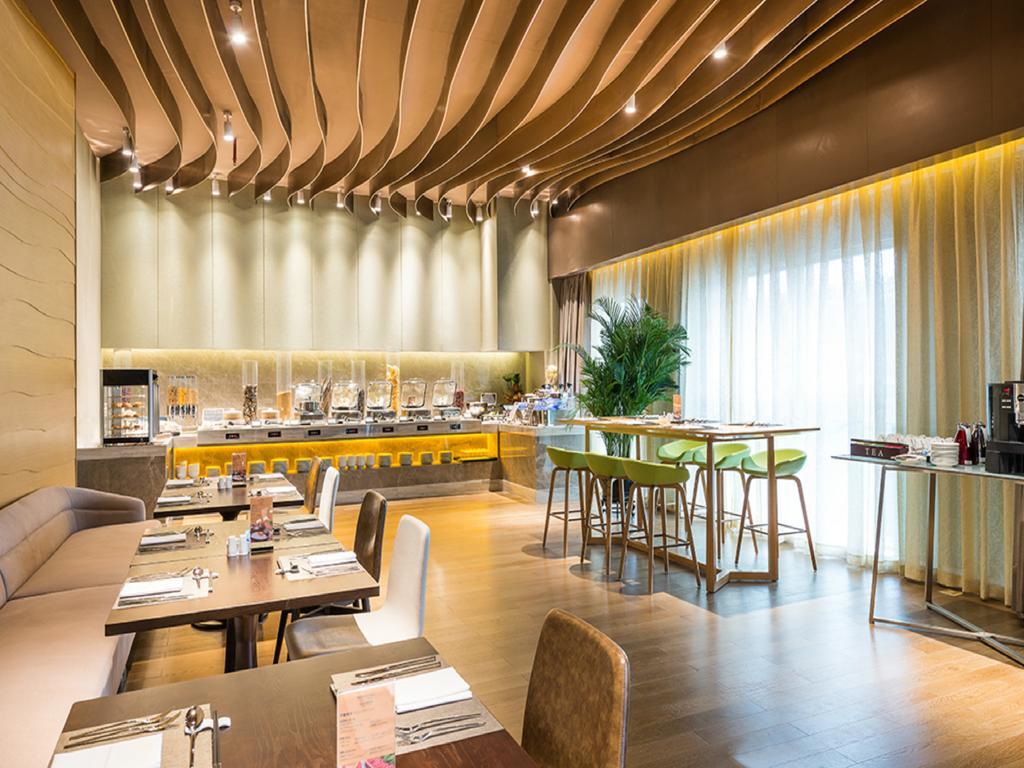 Novotel Jinji Lake Suzhou Sip Exteriör bild